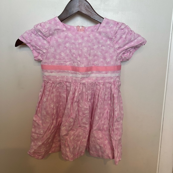 Beautiful formal dress! - Picture 1 of 4